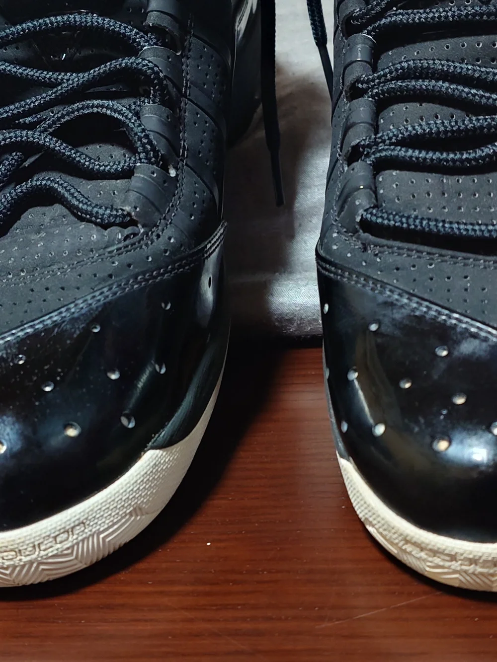 New Jordan Men's Black High-Top Basketball Sneakers XIX SE Size 10.5